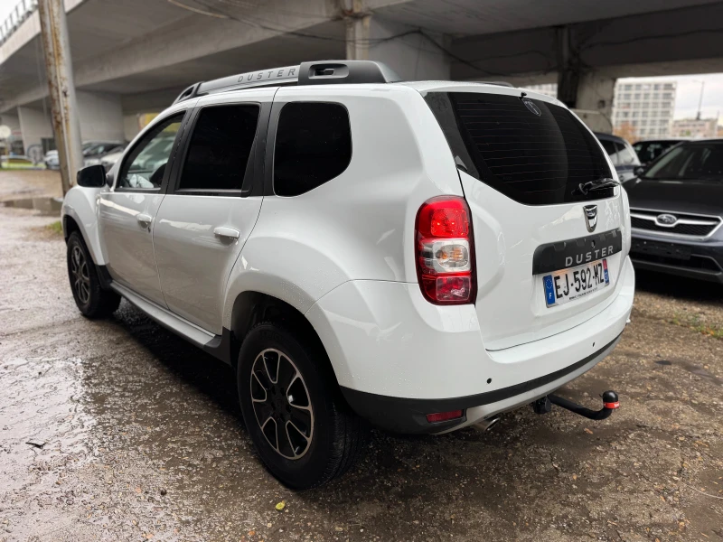 Dacia Duster 1.5DCI-2017-NAVI-камера-6ск, снимка 7 - Автомобили и джипове - 52458427