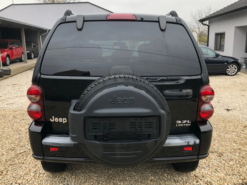 Jeep Cherokee 3.7 LIMITED ШВЕЙЦАРИЯ, снимка 7 - Автомобили и джипове - 52481978