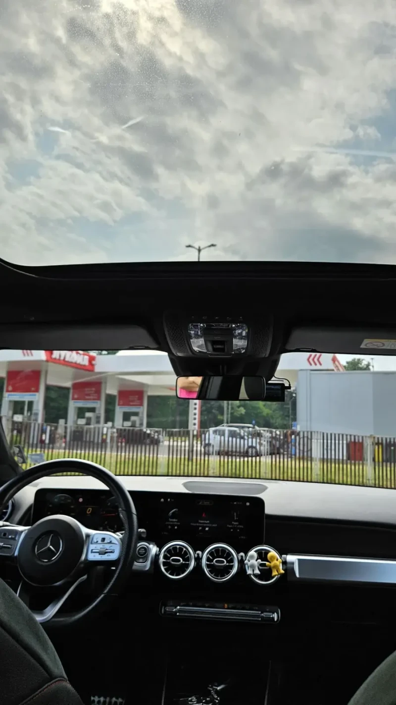 Mercedes-Benz GLB 95000 км 4MATIC , снимка 7 - Автомобили и джипове - 52831578