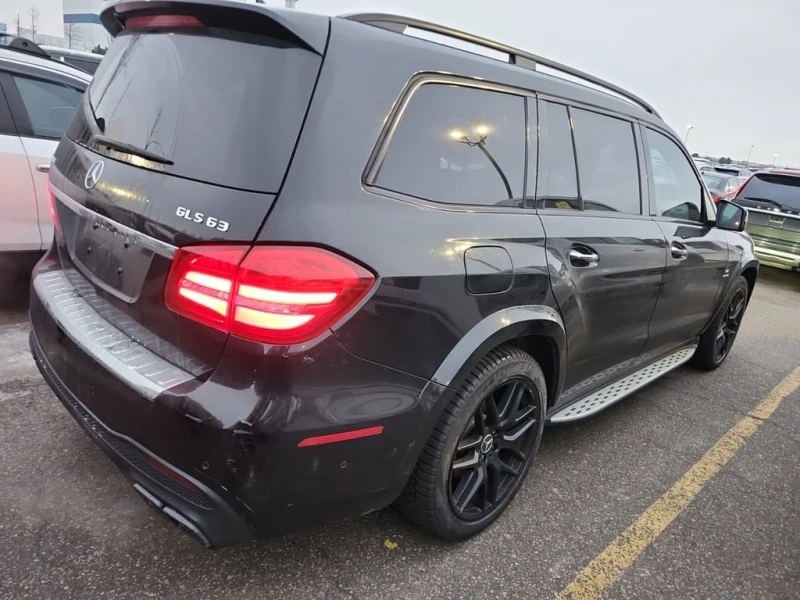 Mercedes-Benz GLS 63 AMG  * CARFAX * БЕЗ ПЪРВОНАЧАЛНА ВНОСКА, снимка 3 - Автомобили и джипове - 52924307