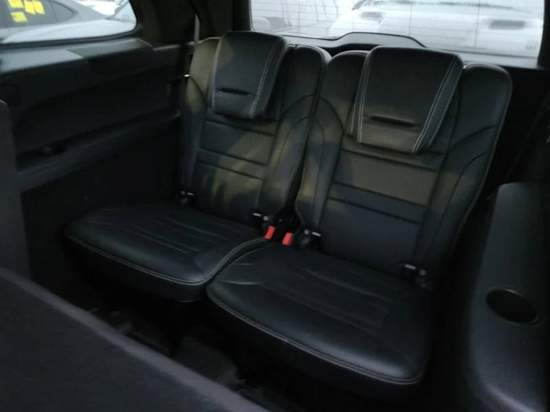 Mercedes-Benz GLS 63 AMG  * CARFAX * БЕЗ ПЪРВОНАЧАЛНА ВНОСКА, снимка 13 - Автомобили и джипове - 52924307