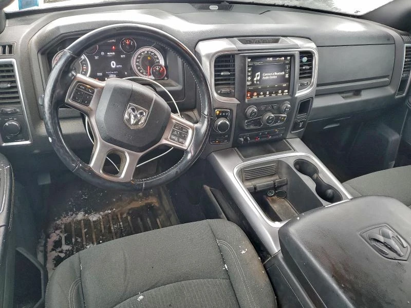 Dodge RAM 1500 5.7L 8 4x4 w/Rear Wheel Drv, снимка 11 - Автомобили и джипове - 53034889