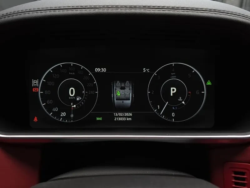 Land Rover Range Rover Sport 3.0, снимка 8 - Автомобили и джипове - 54500098