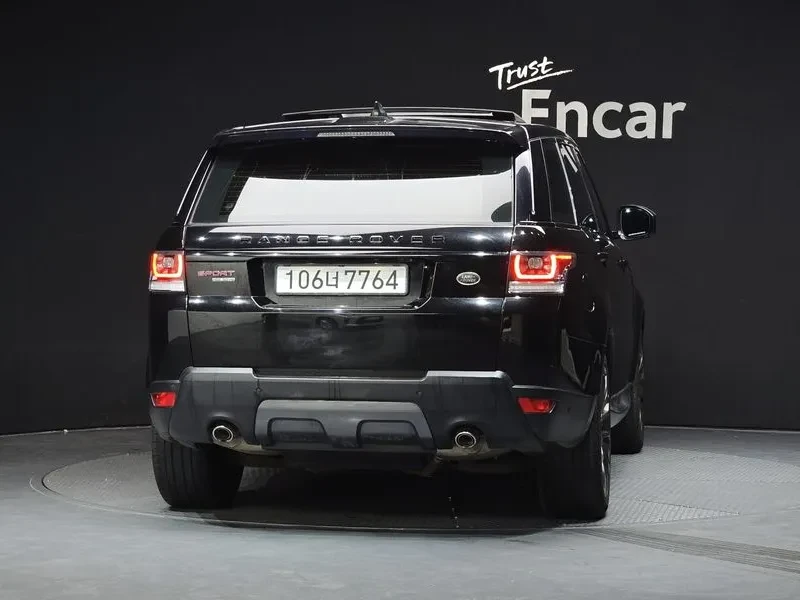 Land Rover Range Rover Sport 3.0, снимка 4 - Автомобили и джипове - 54500098