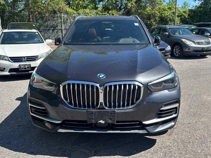 BMW X5 * xDrive45e * ДИСТРОНИК * HUD * КОМПЛЕКТ ГУМИ, снимка 2 - Автомобили и джипове - 54841481