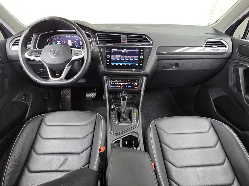 VW Tiguan 2.0 TDI Premium| 150к.с.| ВКЛ.ТЕХНОТЕСТ, снимка 7 - Автомобили и джипове - 55612681