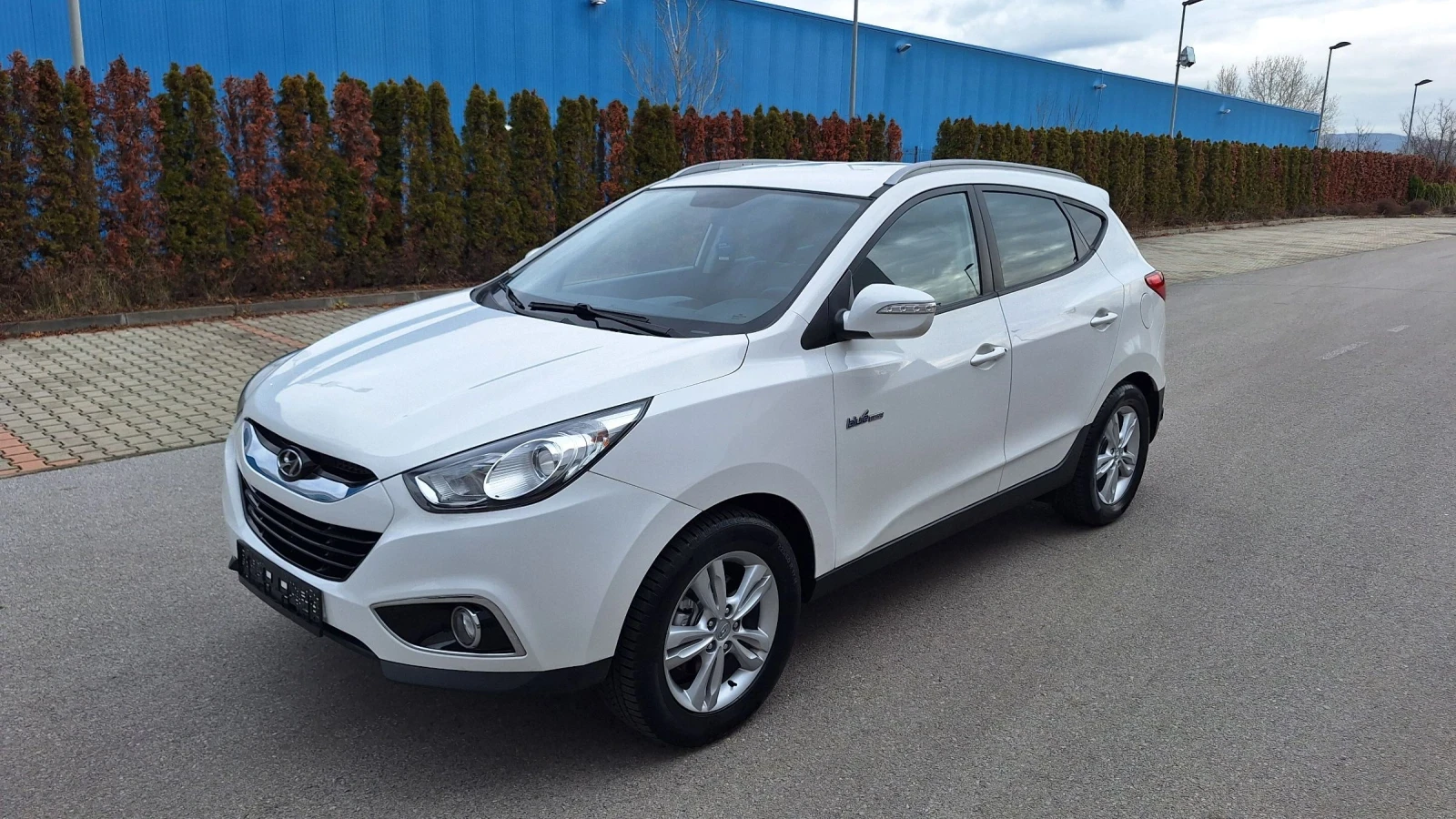 Hyundai IX35 1.6 Газ-бензин-нави-кожа-камера., снимка 1
