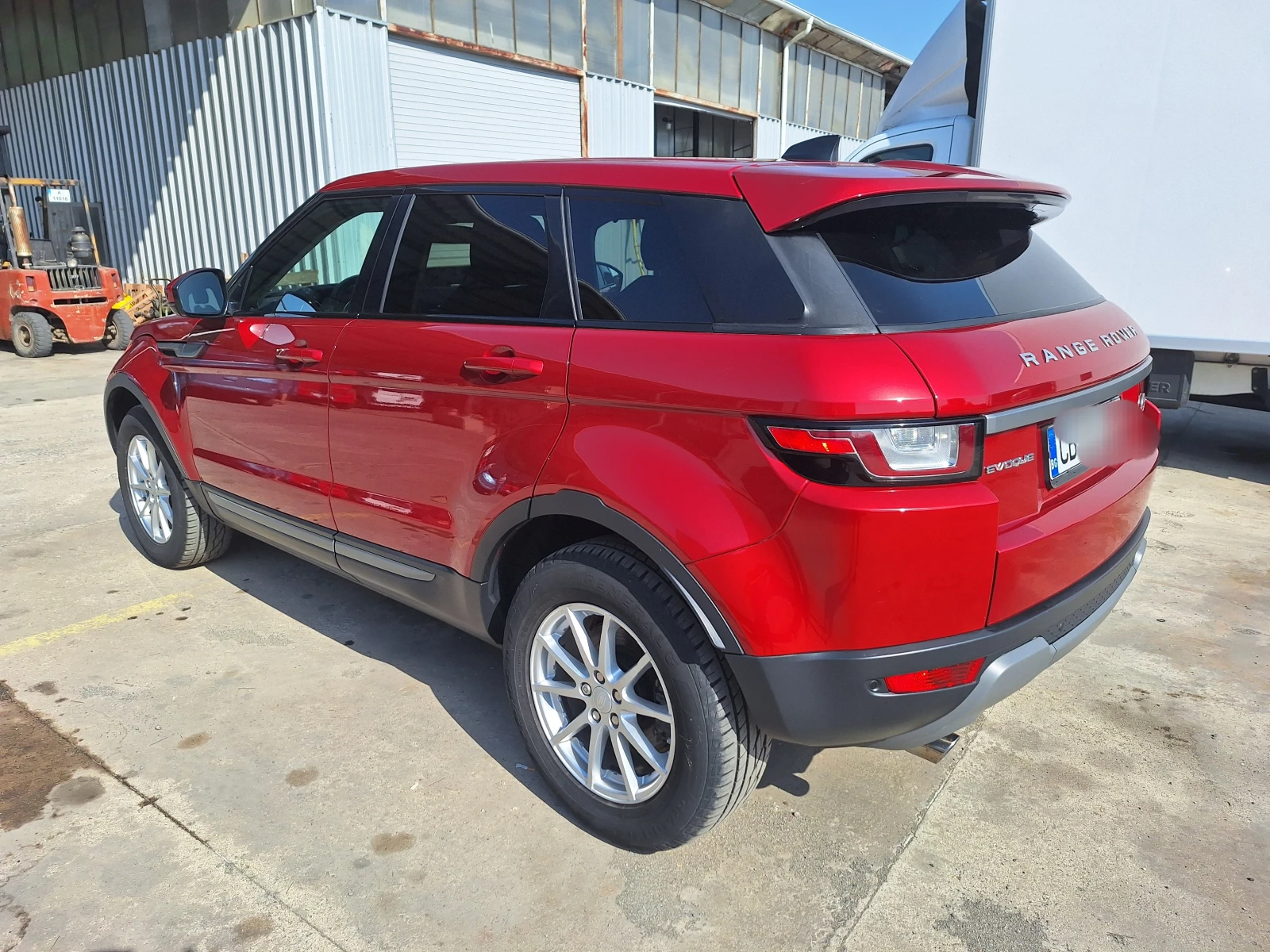 Land Rover Evoque  - изображение 6