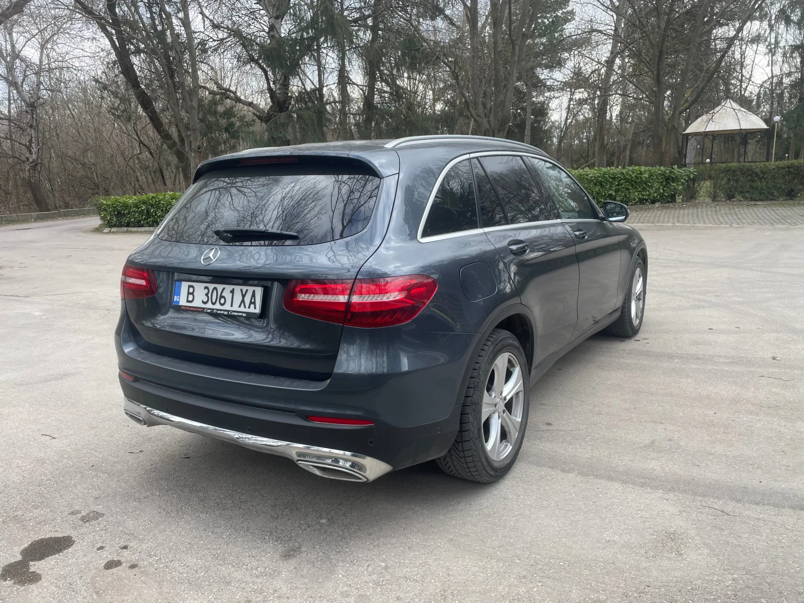 Mercedes-Benz GLC 220 DE 4MATIC, снимка 3 - Автомобили и джипове - 52428009