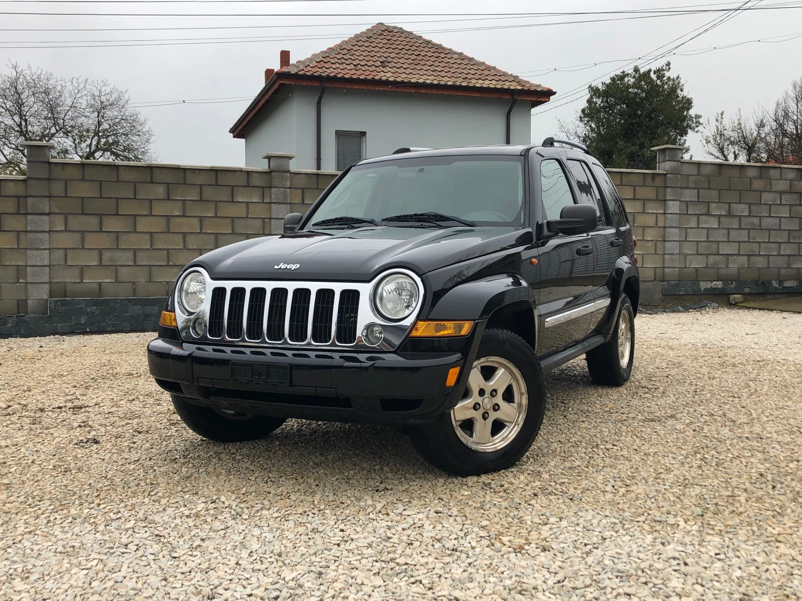 Jeep Cherokee 3.7 LIMITED  | Mobile.bg   1