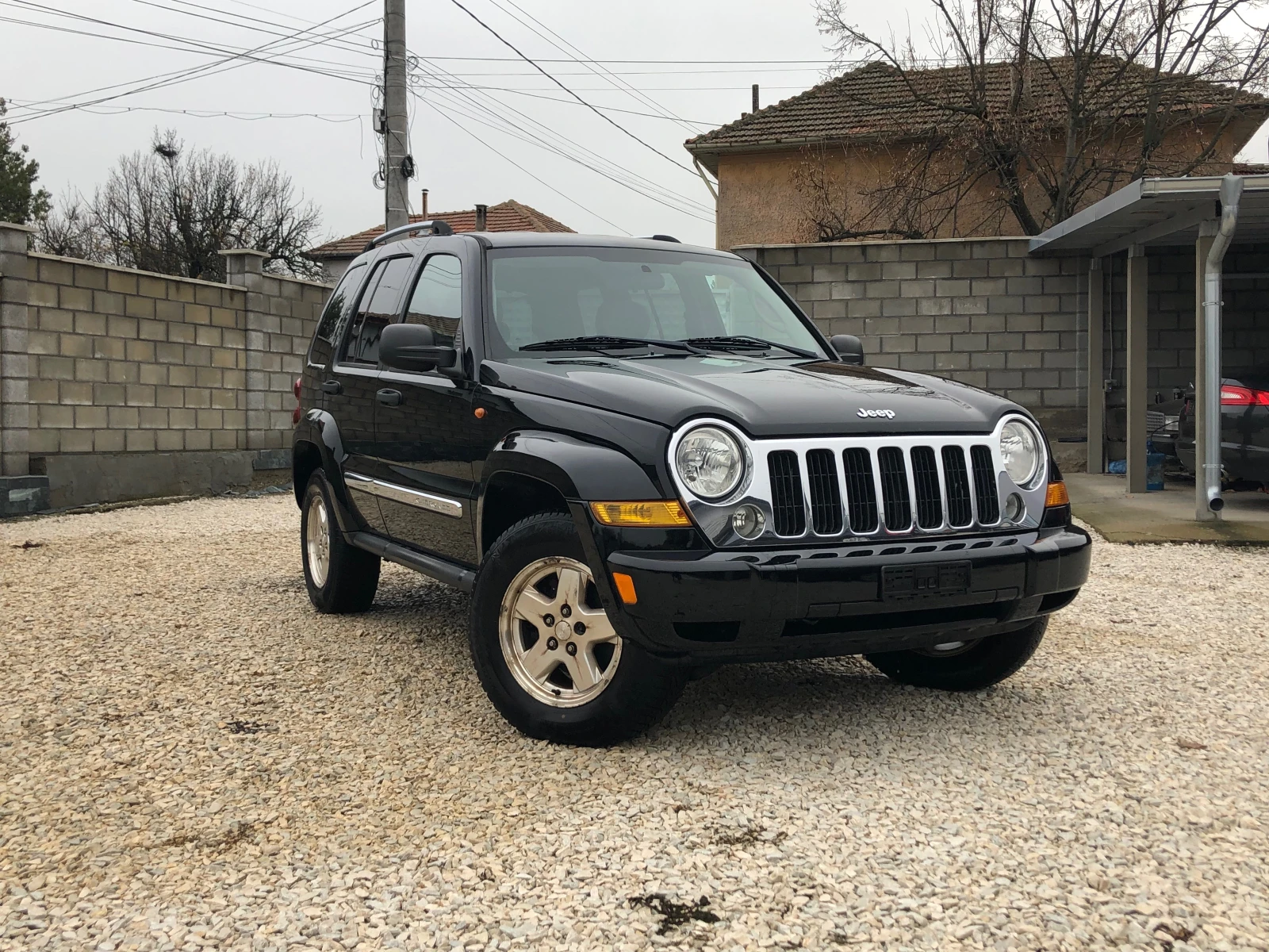Jeep Cherokee 3.7 LIMITED  | Mobile.bg   3