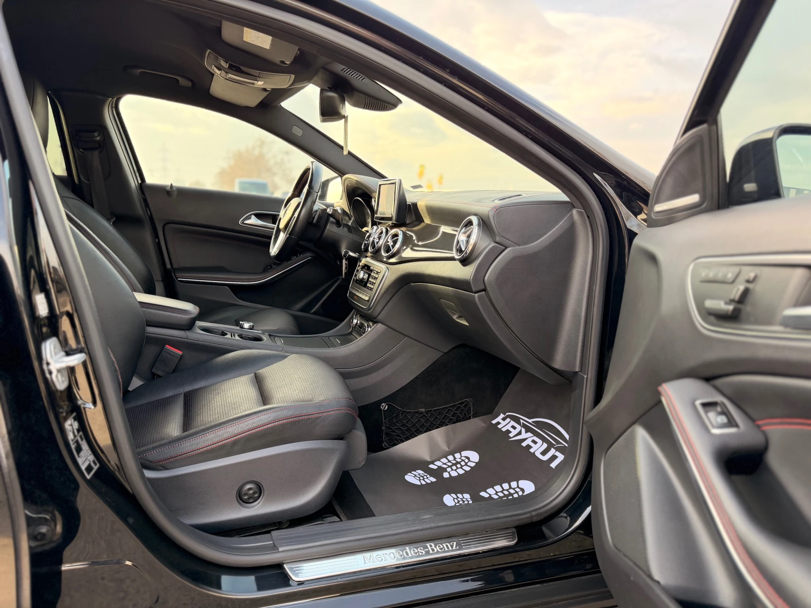 Mercedes-Benz GLA 220 CDI= 4MATIC= AMG LINE= HARMAN/KARDON=  | Mobile.bg   11