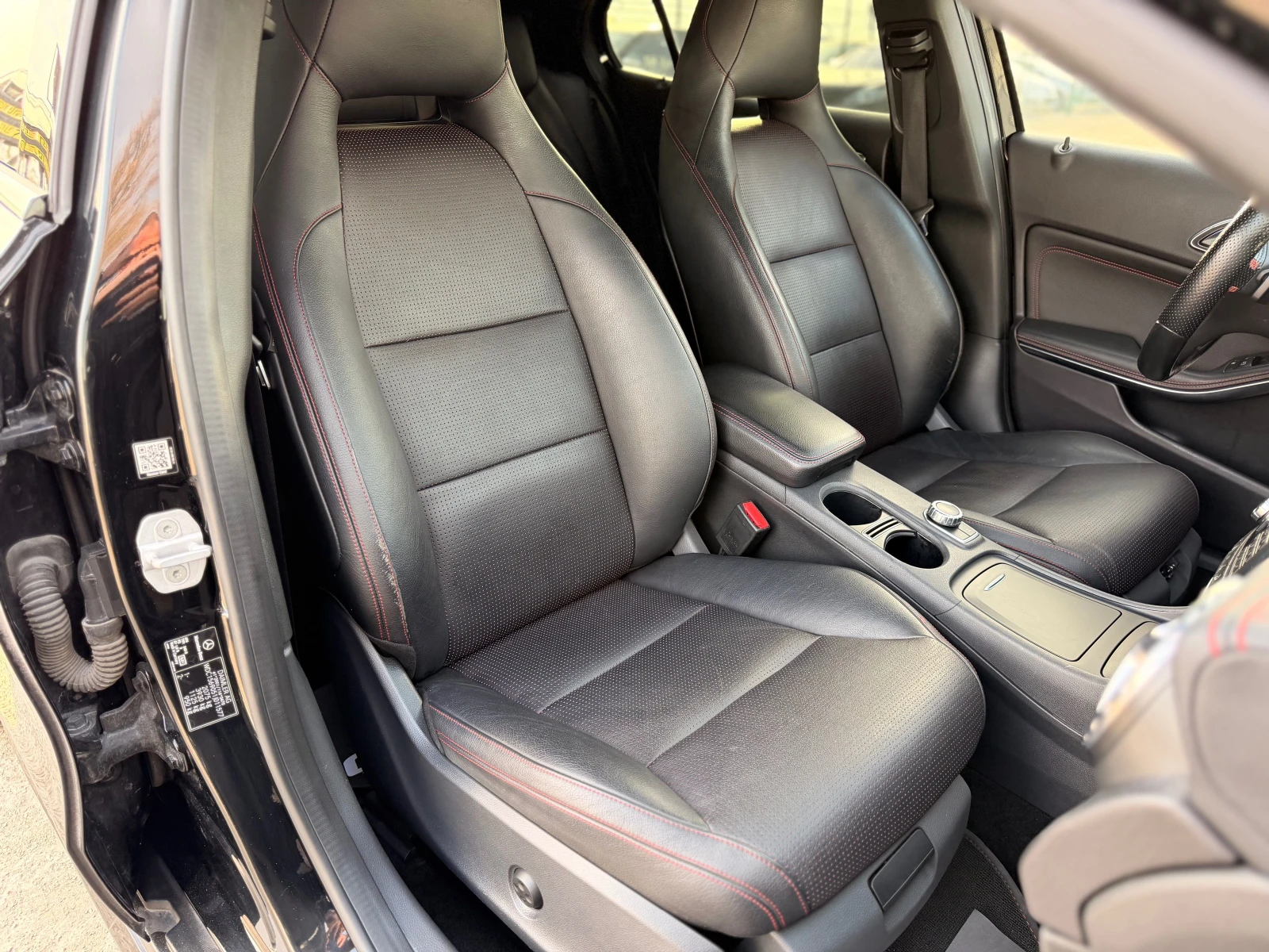 Mercedes-Benz GLA 220 CDI= 4MATIC= AMG LINE= HARMAN/KARDON=  | Mobile.bg   12