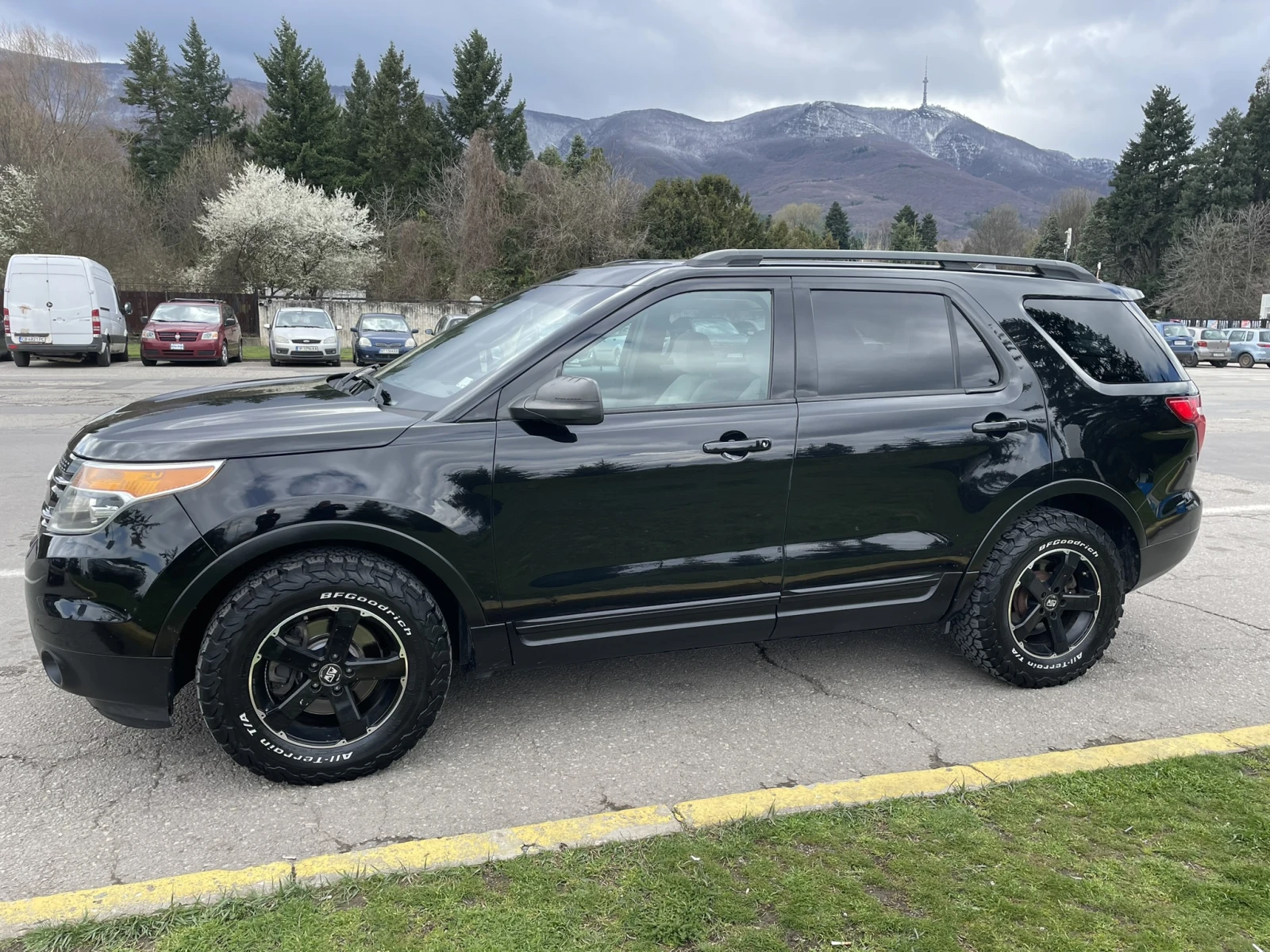 Ford Explorer, снимка 2 - Автомобили и джипове - 53909544