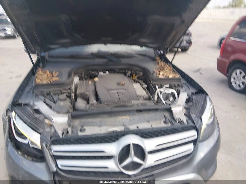 Mercedes-Benz GLC 300 2.0l, снимка 10 - Автомобили и джипове - 54354155