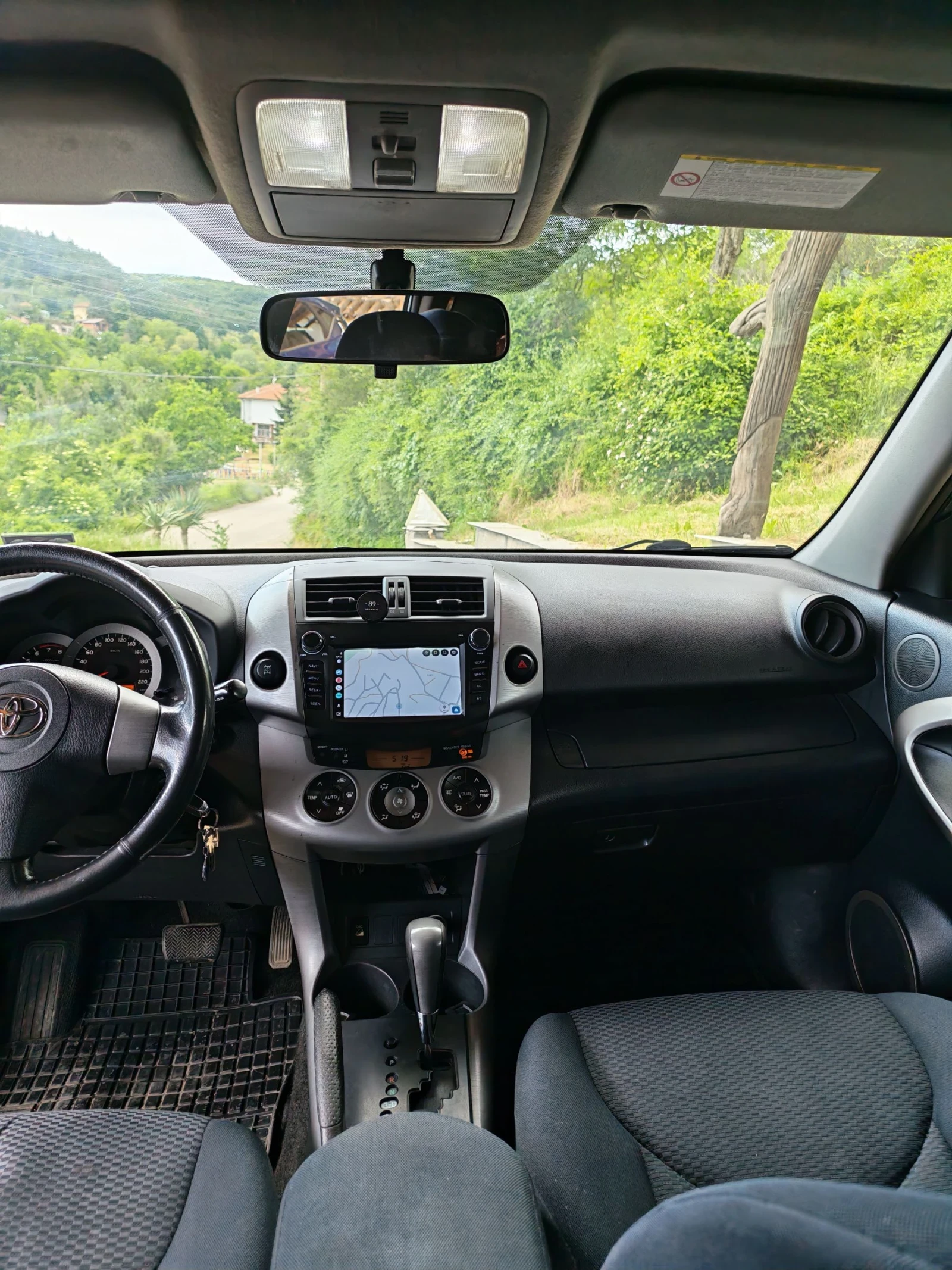 Toyota Rav4 2.0 VVTI ТТЕ LPG, снимка 7 - Автомобили и джипове - 54825444
