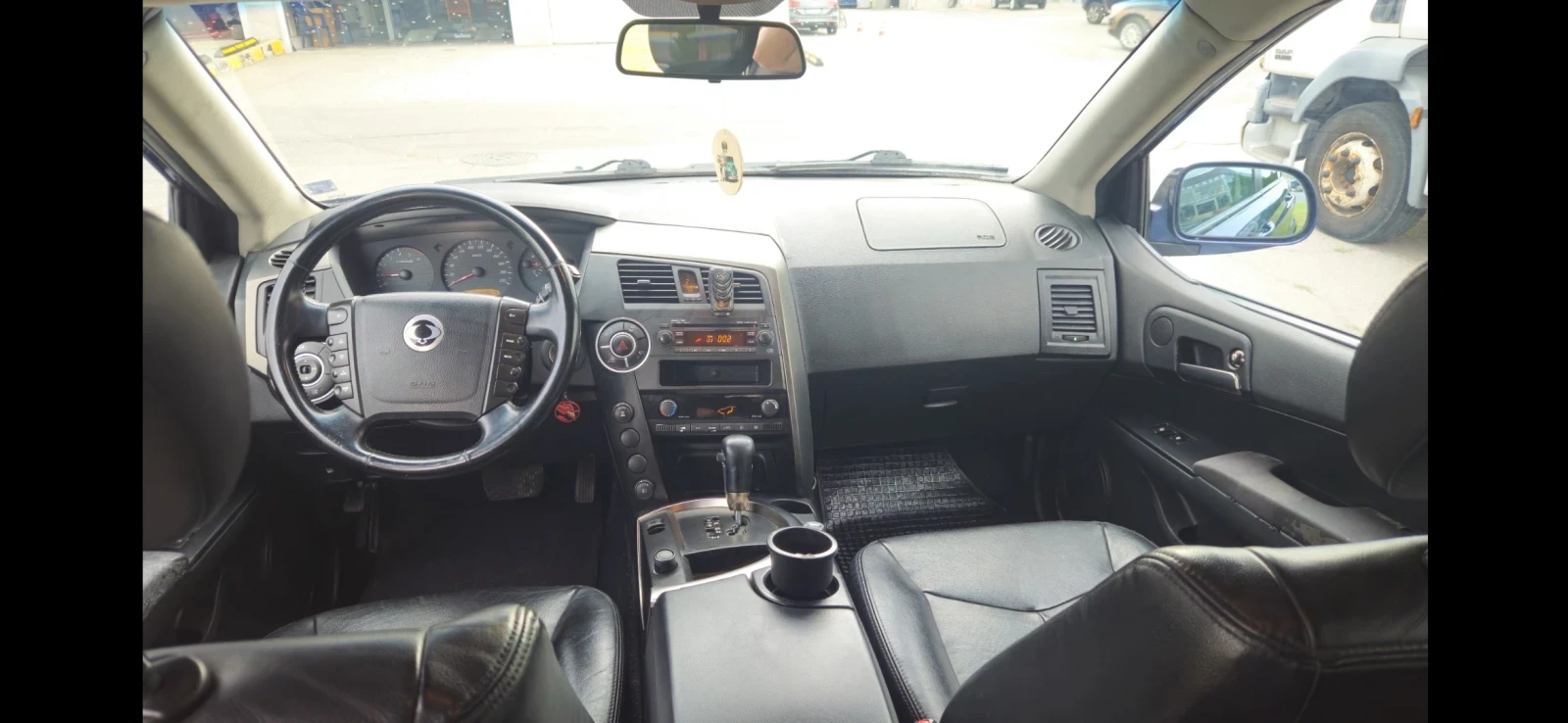 SsangYong Kyron 2.0XDi Facelift, снимка 8 - Автомобили и джипове - 55666846