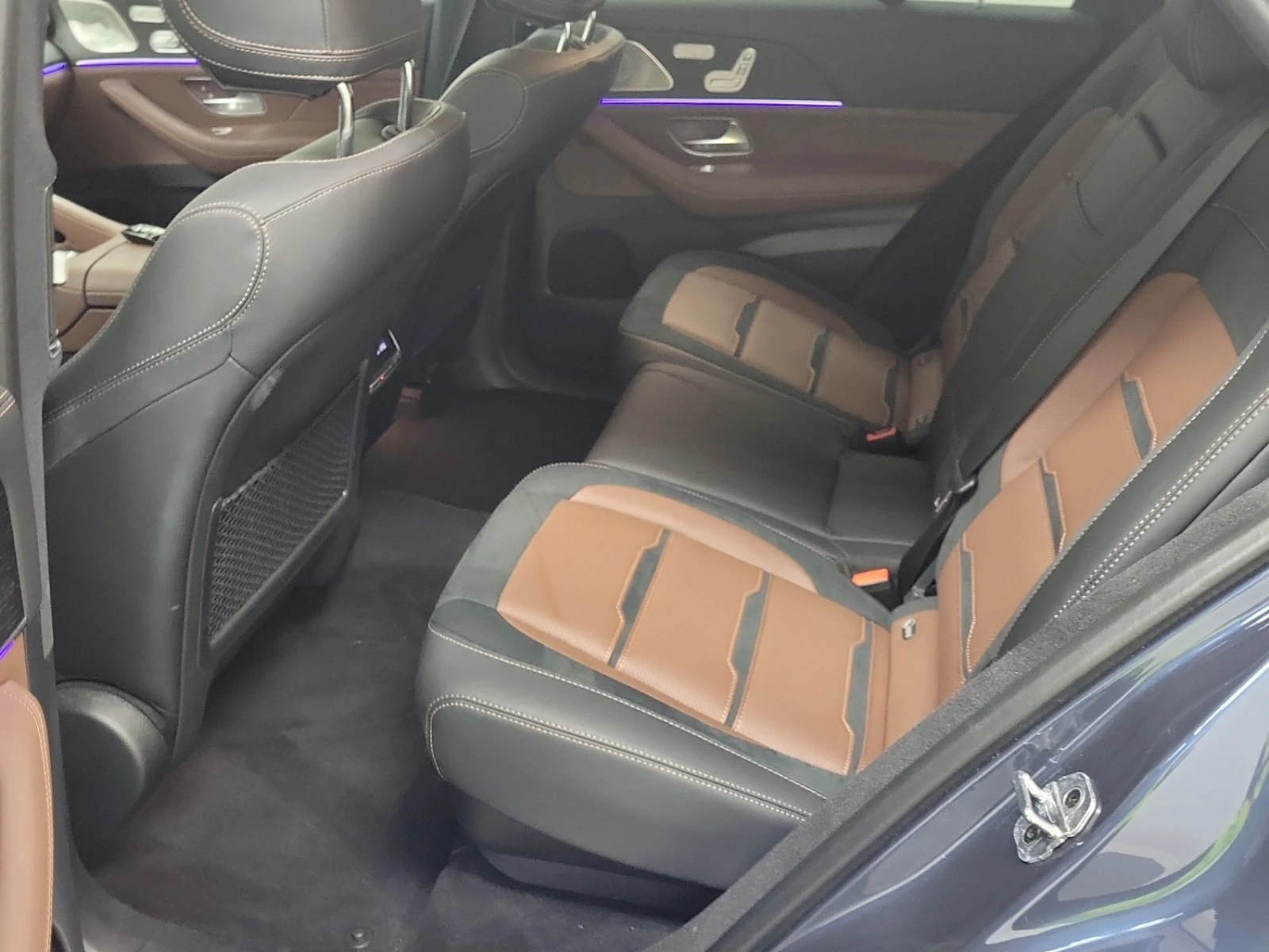 Mercedes-Benz GLE * AMG 63 S * АВТОКРЕДИТ БЕЗ ПЪРВОНАЧАЛНА ВНОСКА* , снимка 12 - Автомобили и джипове - 56079856