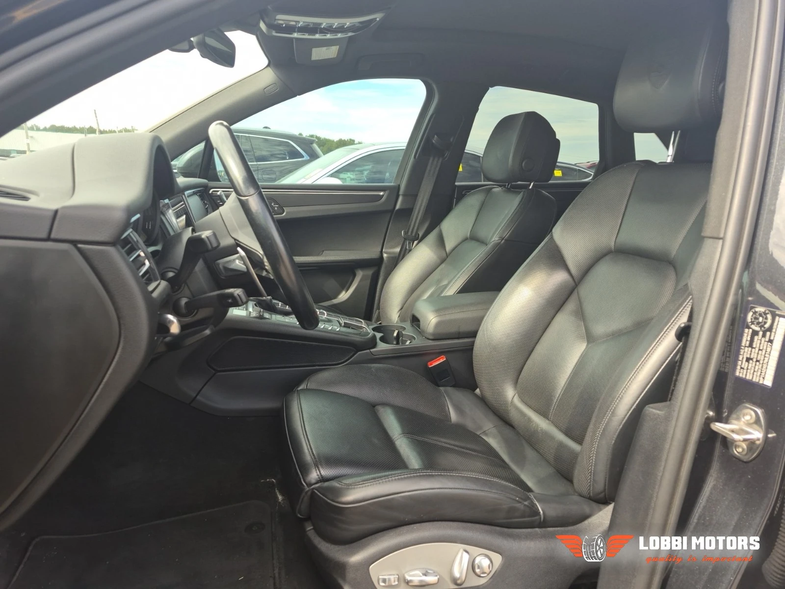 Porsche Macan, снимка 5 - Автомобили и джипове - 56129361