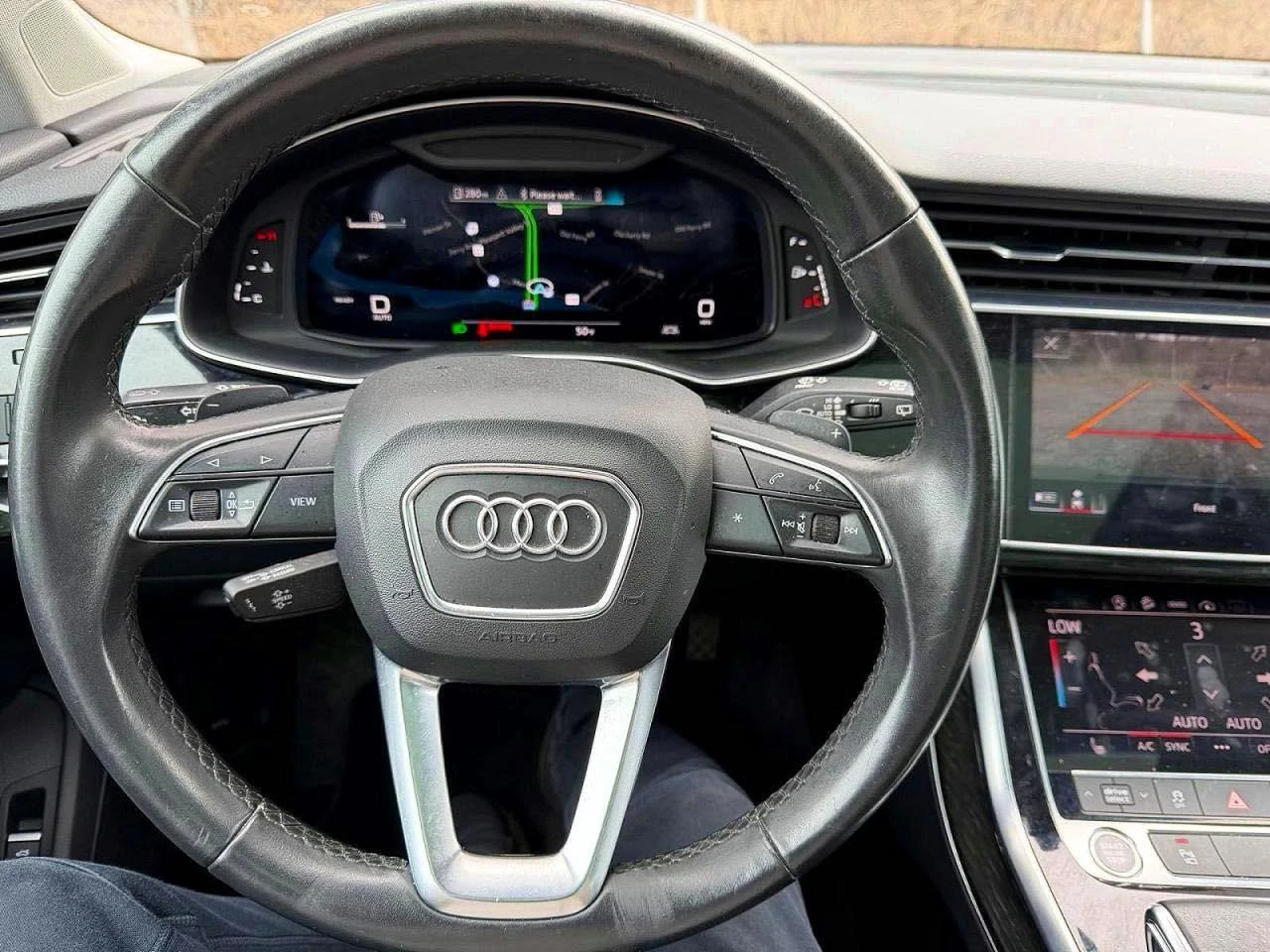 Audi Q7 PREMIUM PLUS / PANO / 7 МЕСТА / ЛИЗИНГ, снимка 12 - Автомобили и джипове - 56186997