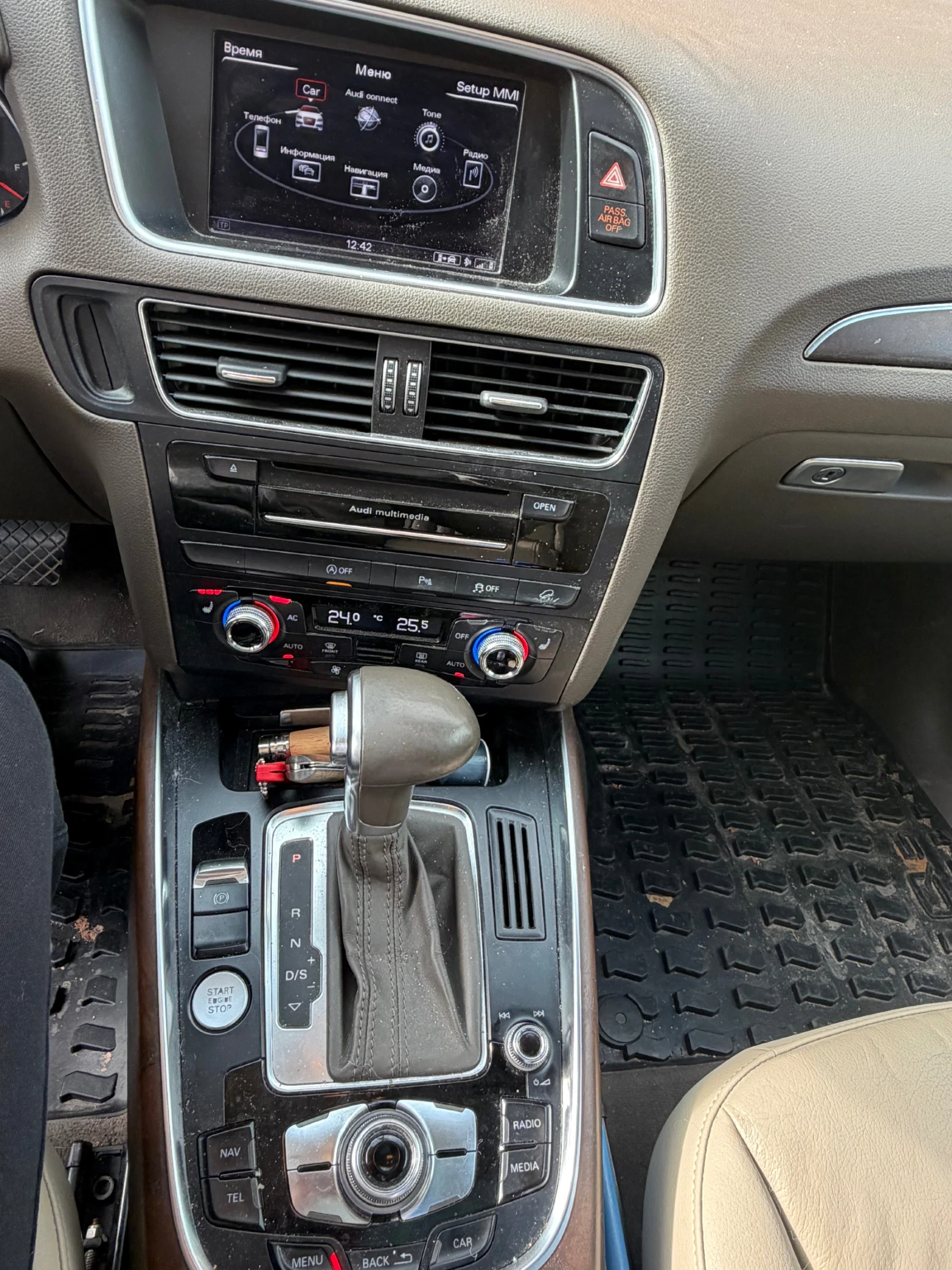 Audi SQ5, снимка 7 - Автомобили и джипове - 56551716