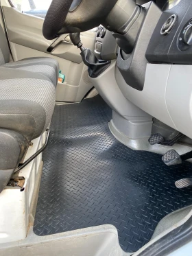 Обява за продажба на Mercedes-Benz Sprinter 313 2.2 CDI ТОП КЛИМА ~14 499 лв. - изображение 9