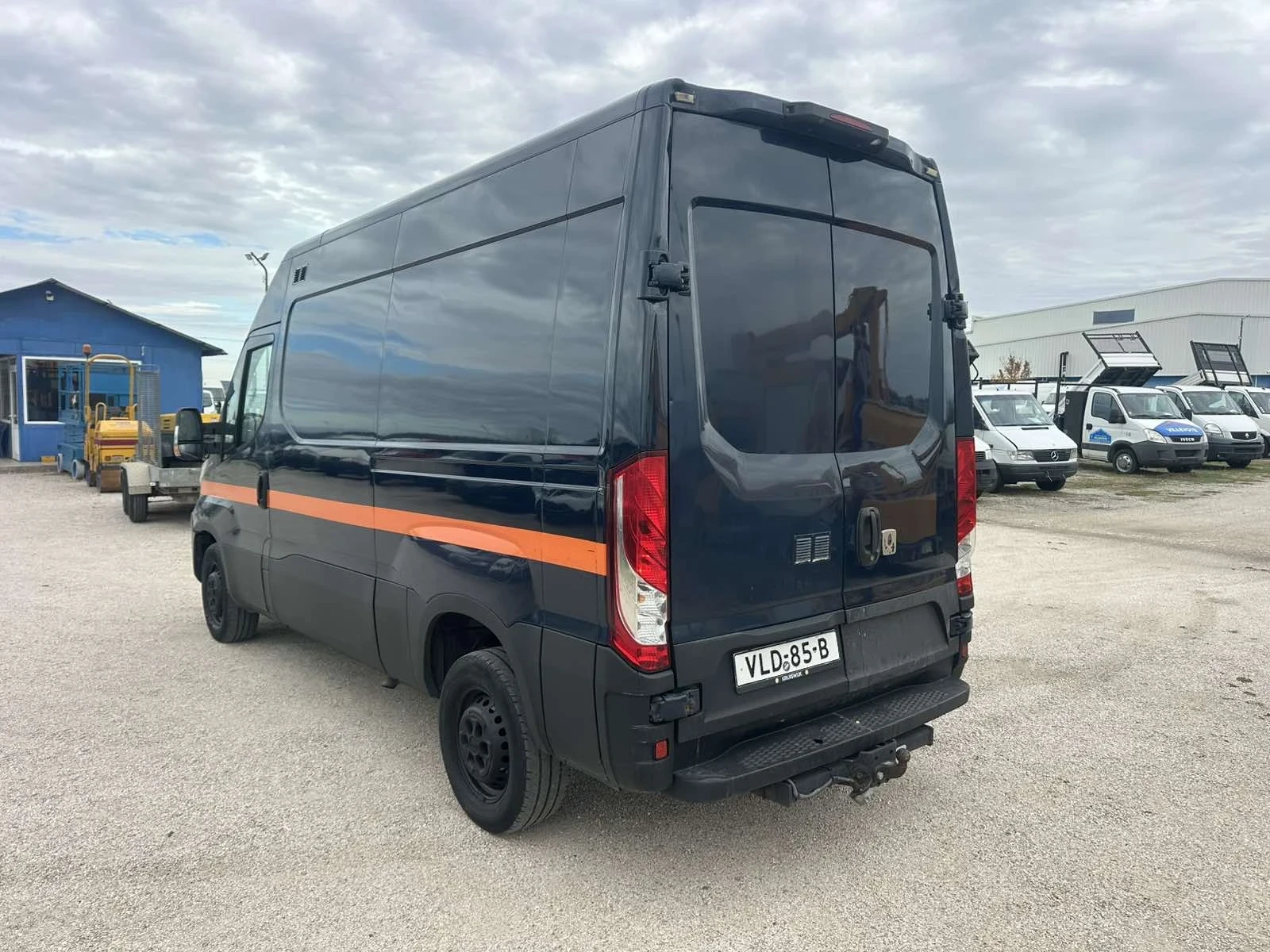 Iveco 35c15, снимка 3 - Бусове и автобуси - 56718369