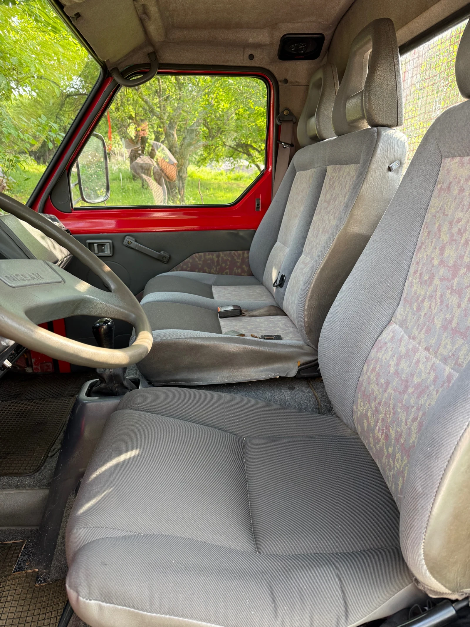 Nissan Trade 3.0 - изображение 4