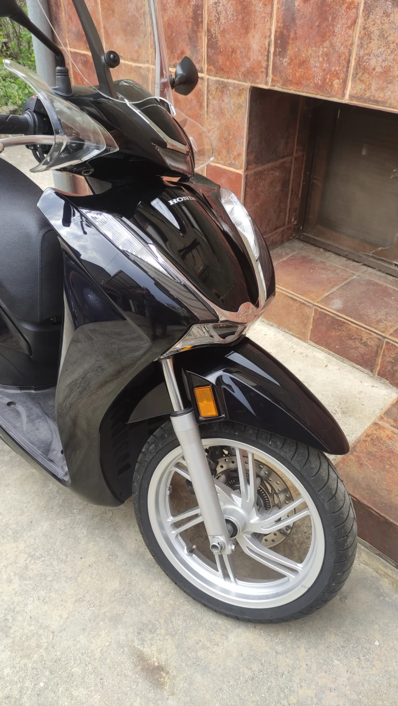 Honda Sh 350i  ABS  TCS, снимка 2 - Мотоциклети и мототехника - 51277462