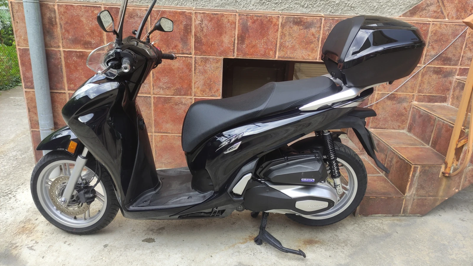 Honda Sh 350i  ABS  TCS | Mobile.bg   11