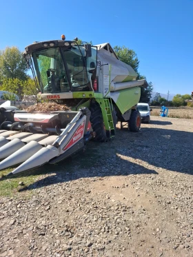 Комбайн Claas  Tucano 430, снимка 9