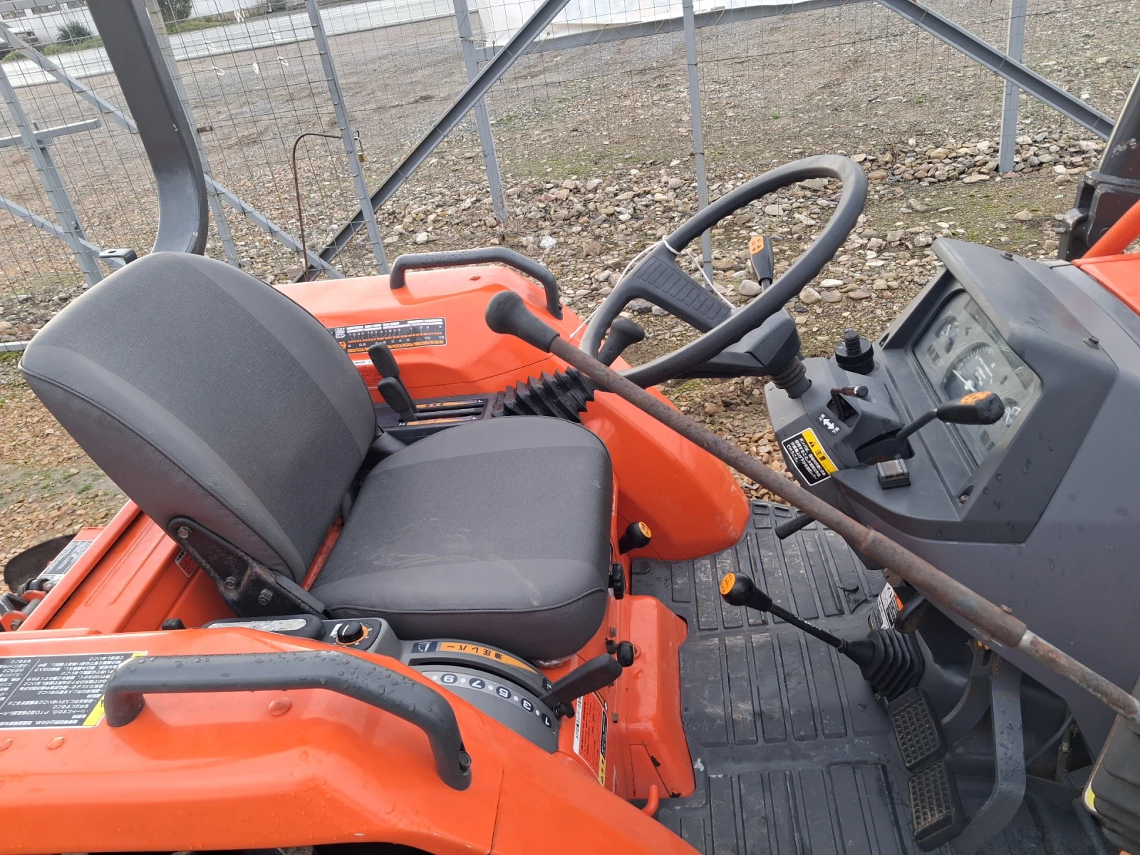 Трактор Kubota Скайтрак  - изображение 4