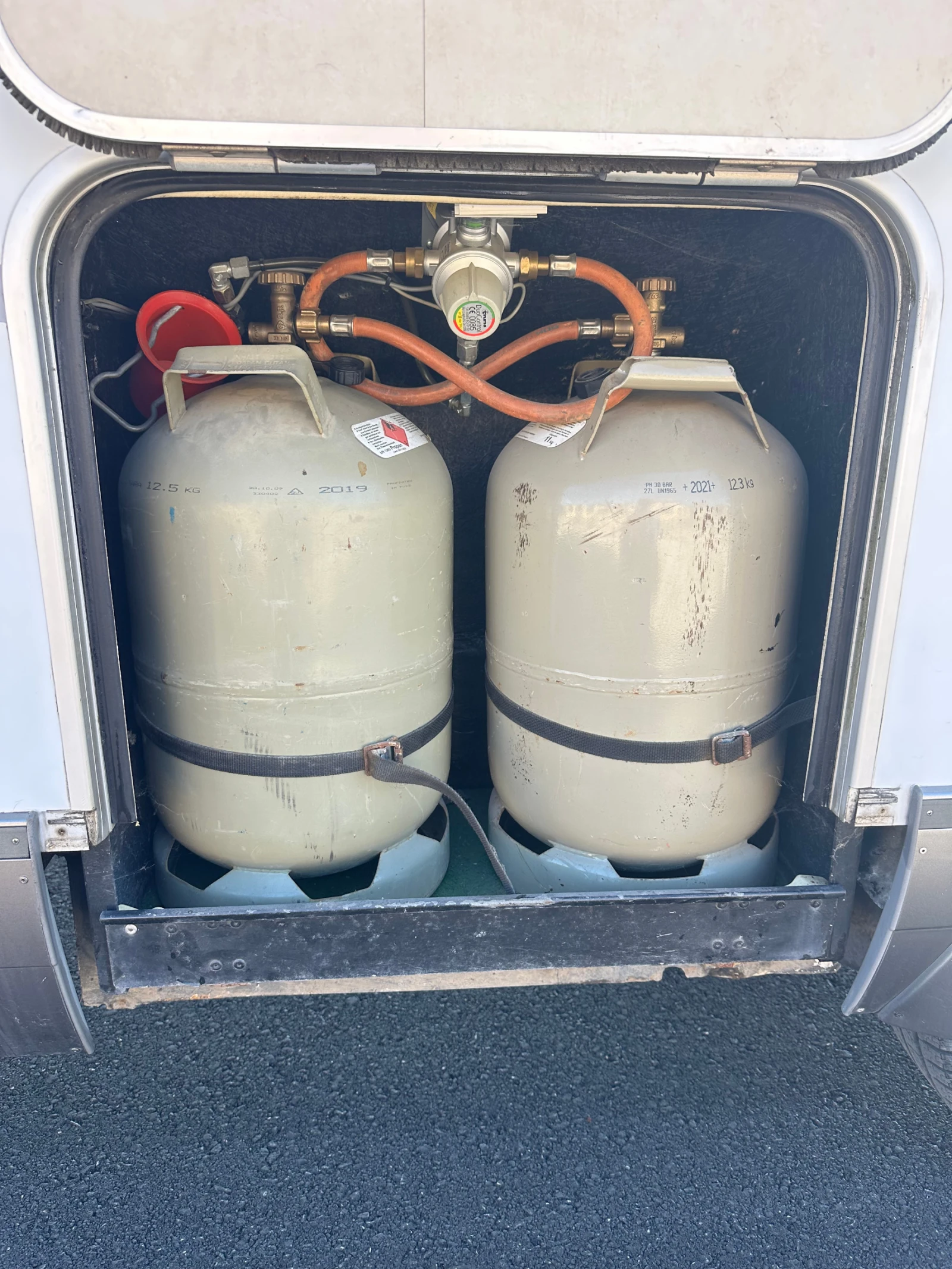 ������ HYMER / ERIBA B584 | Mobile.bg � ����������� 16