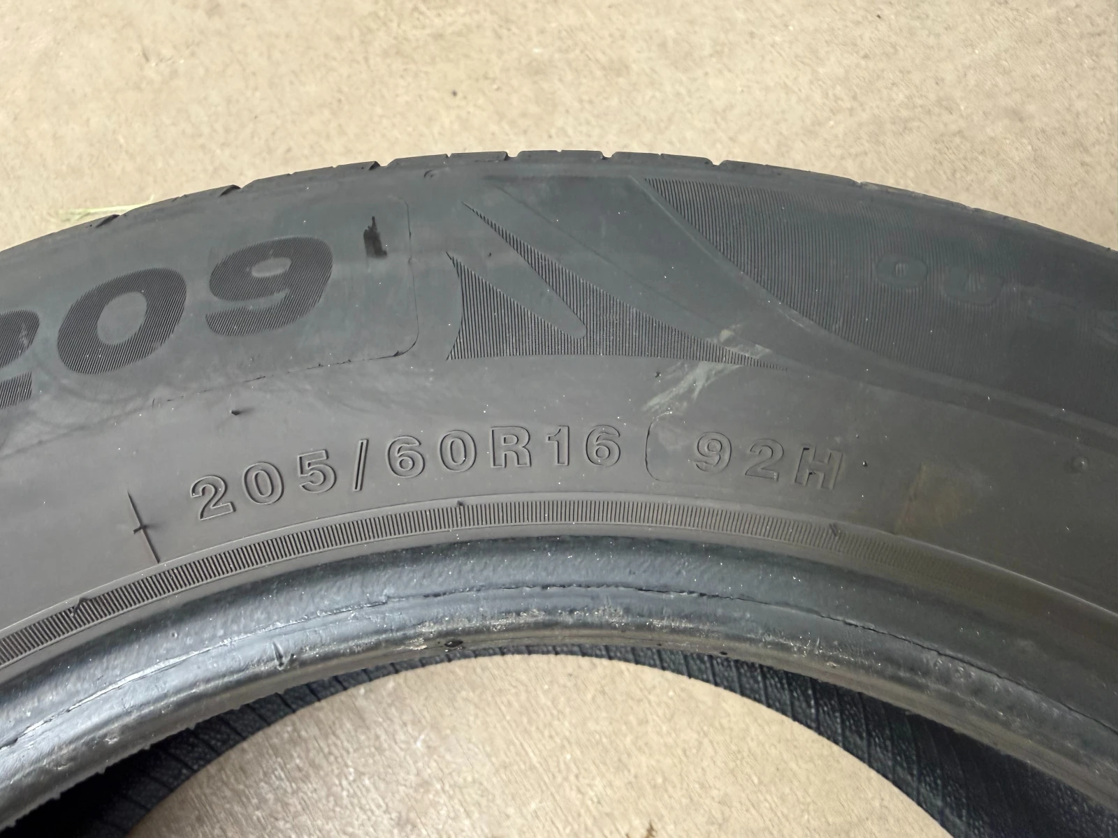 Гуми Летни 205/60R16, снимка 7 - Гуми и джанти - 54607909