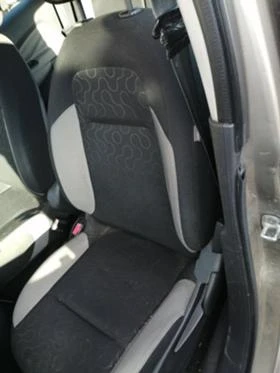 Citroen C3 Picasso 1.6HDI, снимка 3