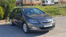 Opel Astra 1.7CDTI eco flex 125кс 6 скорсти, снимка 6
