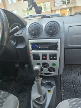Dacia Logan 1.6, снимка 6