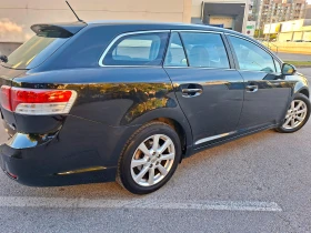 Toyota Avensis 2.0 D4D 126кс Топ, снимка 11