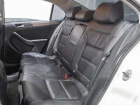 VW Jetta * Highline 2.0 TDI 6sp DSG at Tip Backup Camer * C - 10000 € / 19558.30 лв. - 64286194 13