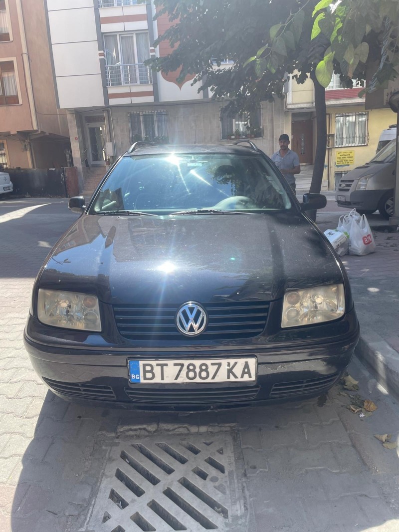 VW Bora, снимка 1 - Автомобили и джипове - 46358796