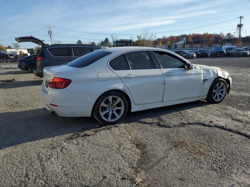 BMW 535 XI* Подгрев* Keyless, снимка 3 - Автомобили и джипове - 48226136