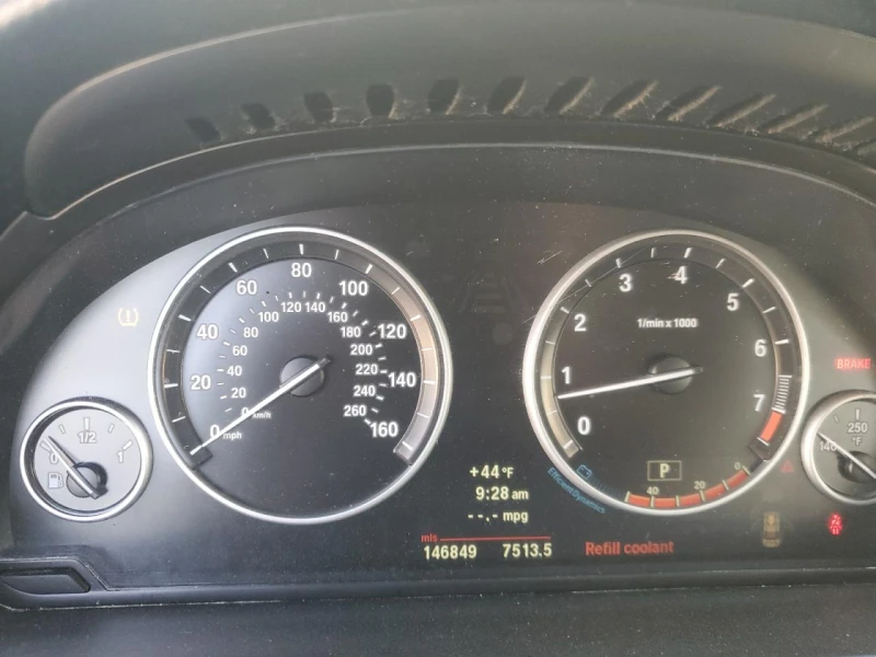 BMW 535 XI* Подгрев* Keyless, снимка 9 - Автомобили и джипове - 48226136