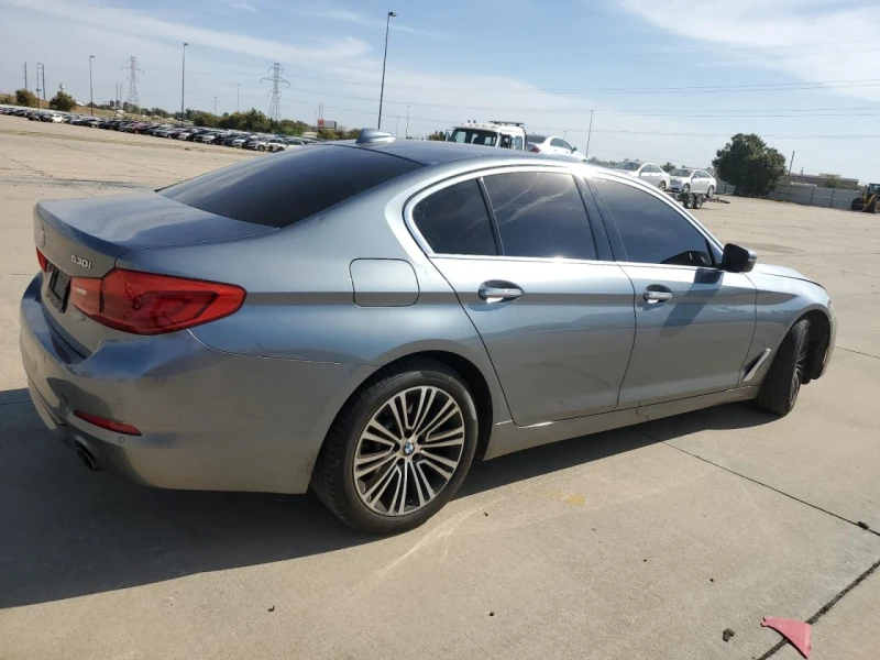 BMW 530 ПЪЛНА СЕРВИЗНА ИСТОРИЯ* РЕАЛНИ КМ, снимка 4 - Автомобили и джипове - 48578566