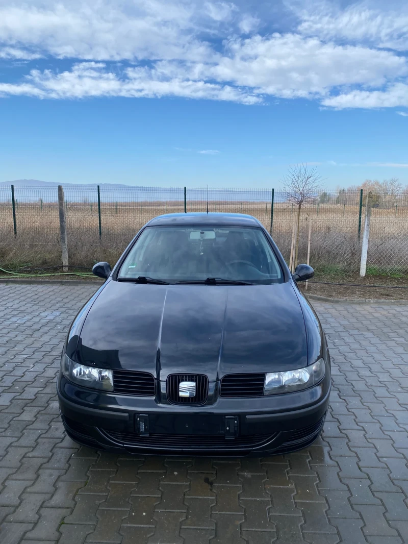 Seat Leon 1.6 Климатик!, снимка 3 - Автомобили и джипове - 48634607