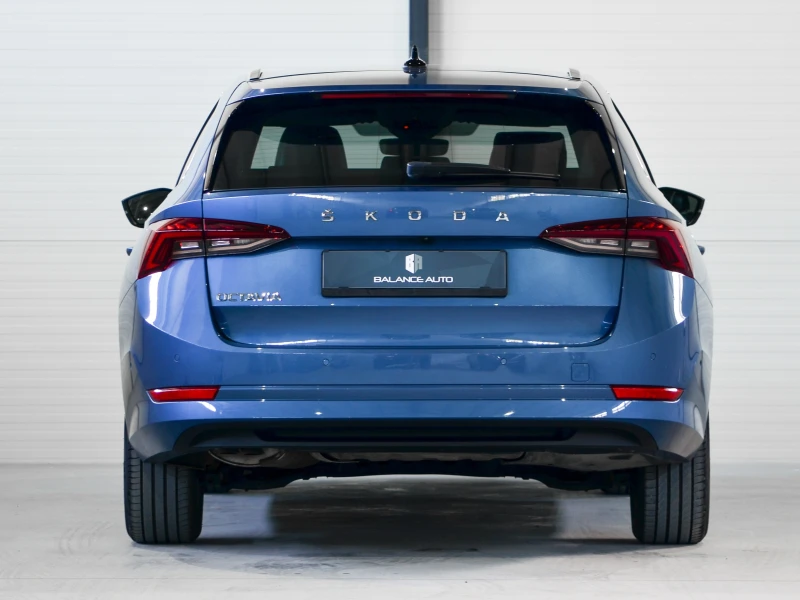 Skoda Octavia TDI/MATRIX/VirtualCockpit/ПОДГРЕВ/ОБДУХВАНЕ/МАСАЖ, снимка 6 - Автомобили и джипове - 50379167