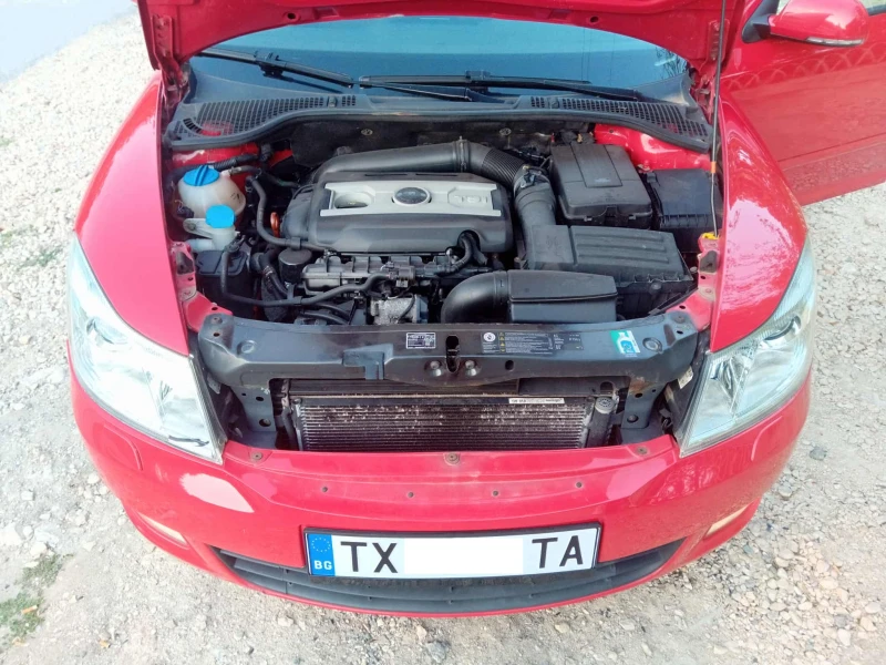 Skoda Octavia, снимка 5 - Автомобили и джипове - 52258979