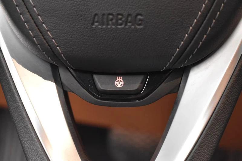 BMW 530 LED/286HP/CAM/DIGITAL/ADAP.LED/729v, снимка 7 - Автомобили и джипове - 51919852