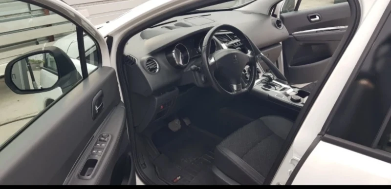 Peugeot 3008 1.6 Diesel Hybrid, 105000km, снимка 7 - Автомобили и джипове - 53106531