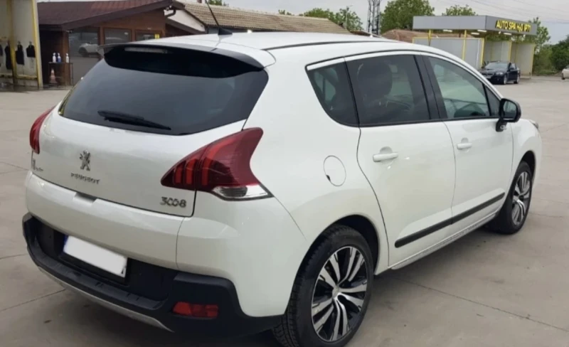 Peugeot 3008 1.6 Diesel Hybrid, 105000km, снимка 6 - Автомобили и джипове - 53106531