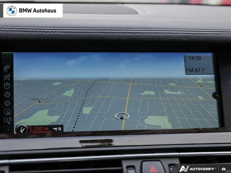 BMW 750 750Li* xDrive* Автокредит* (Цена до БГ), снимка 11 - Автомобили и джипове - 53434528